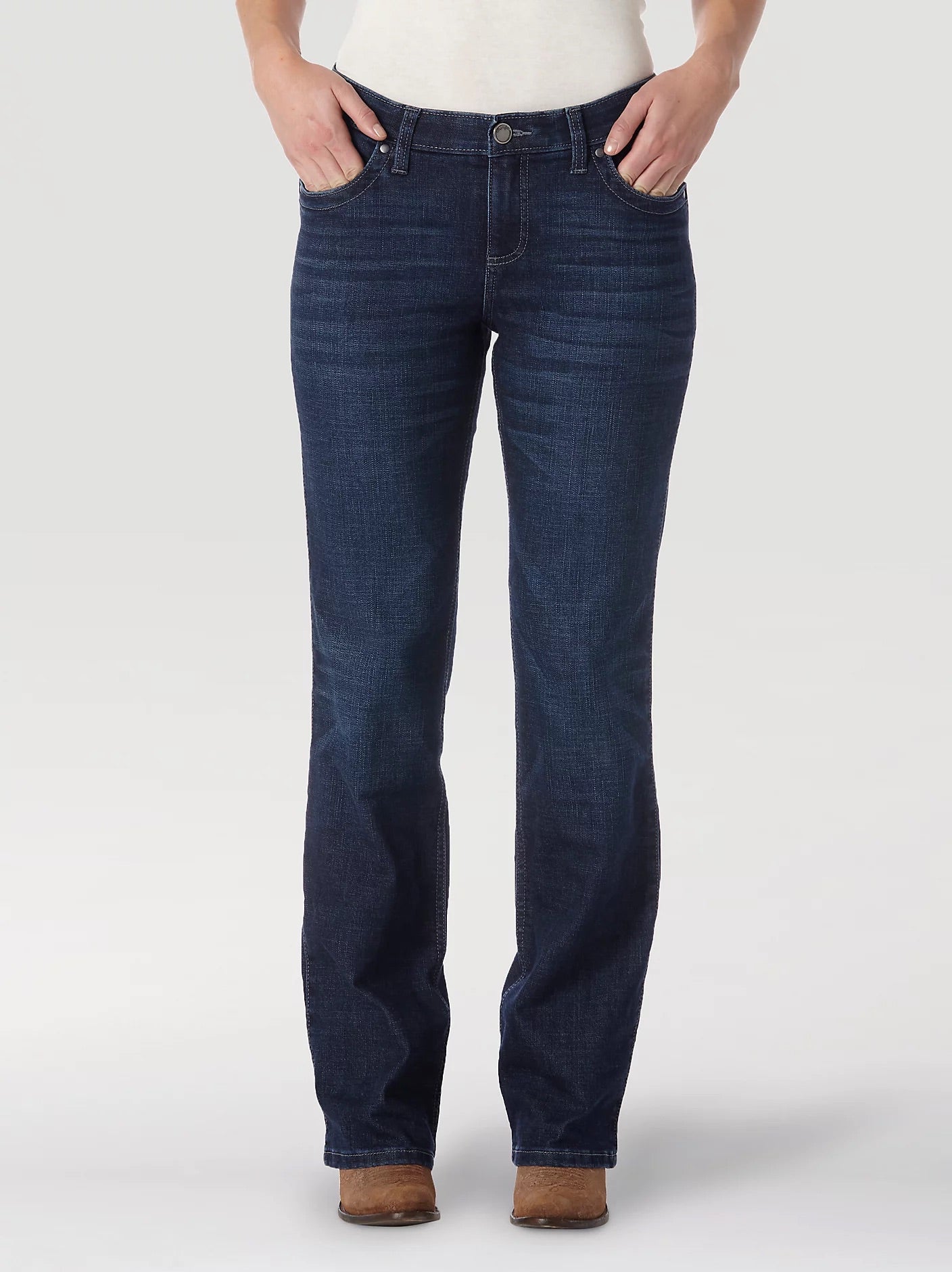 Wrangler Q- Baby Ultimate Riding Jeans BOOT SCOOTIN