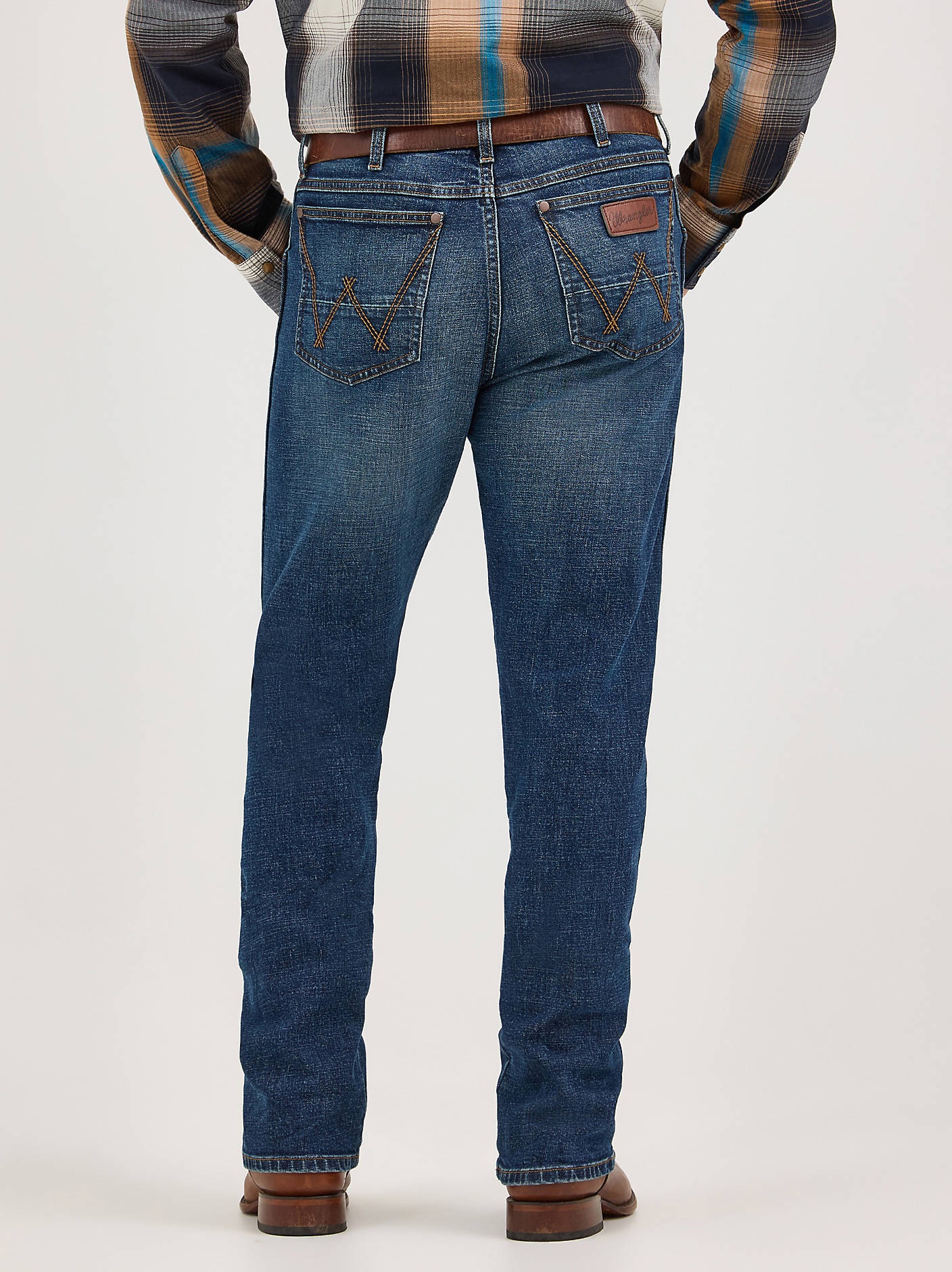 Men's Wrangler Retro Slim Fit Straight Leg Jeans