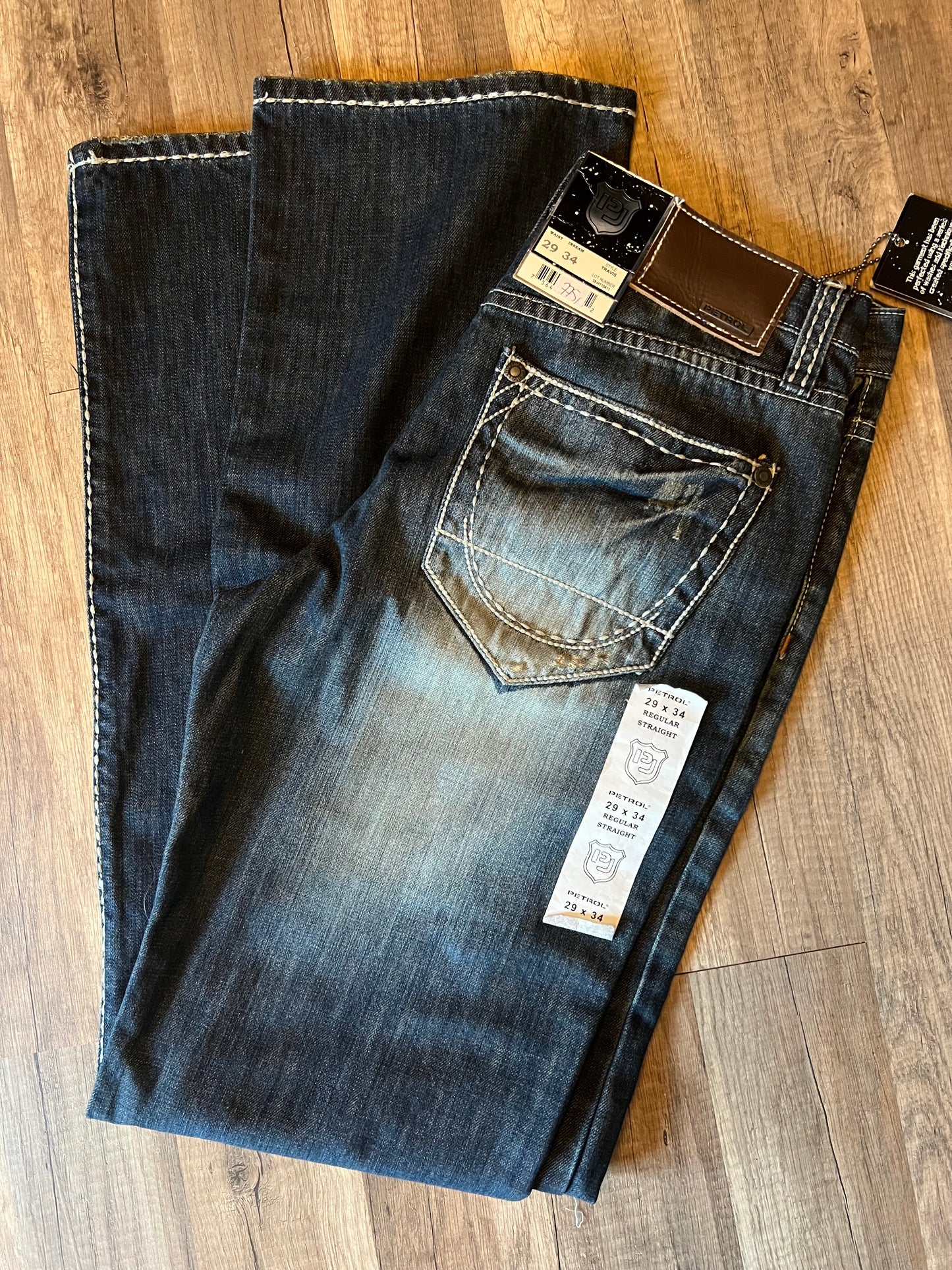 Petrol og  Adiktd Jeans - Restesalg