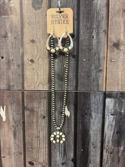 Silver Strike Neckles White