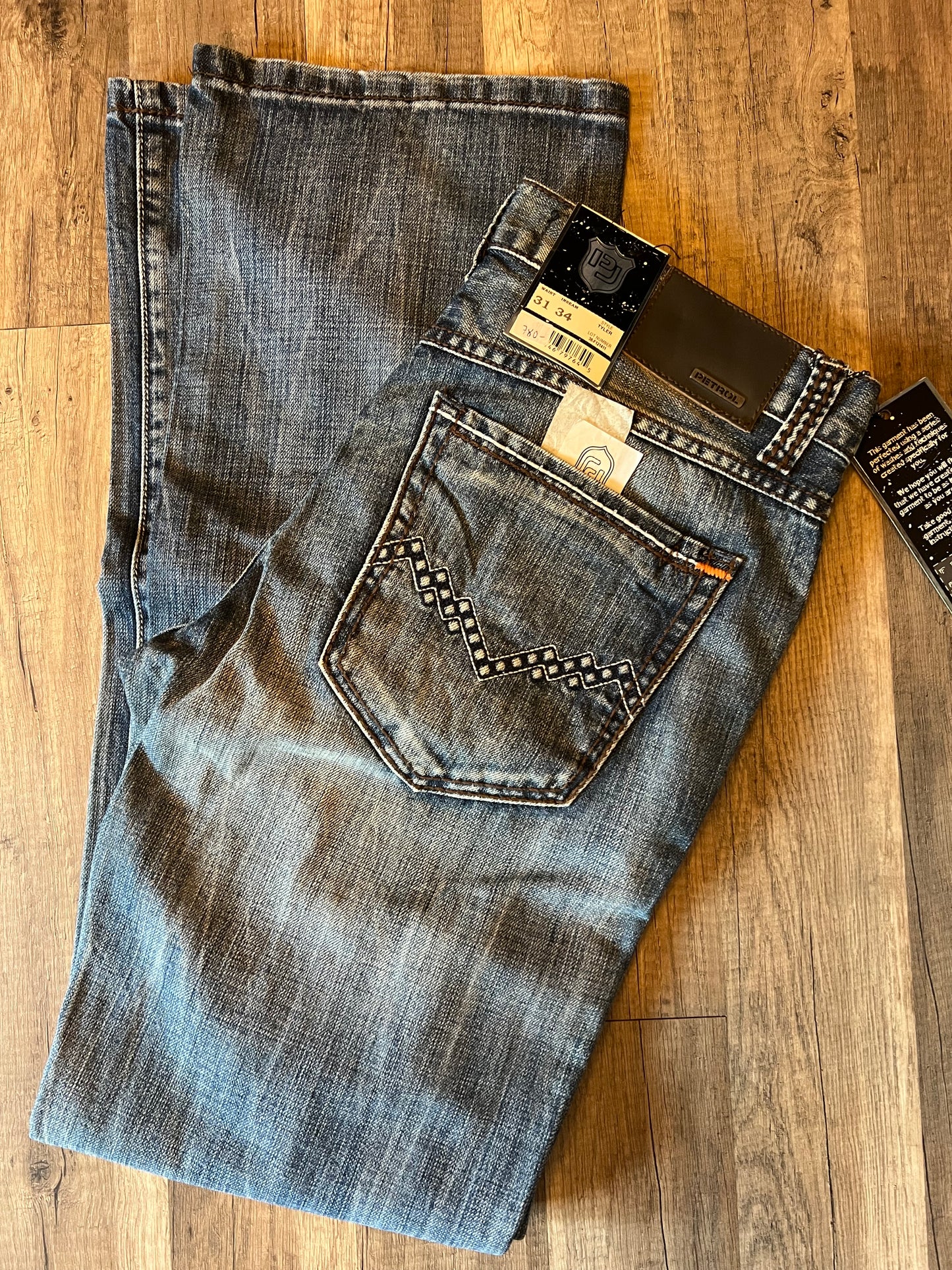 Petrol og  Adiktd Jeans - Restesalg