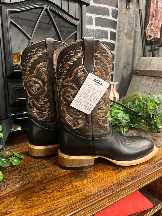 Black Embroidery Corral Boots