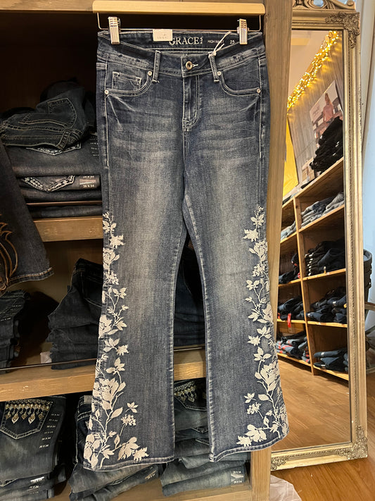 Grace In La Blomster Brodering